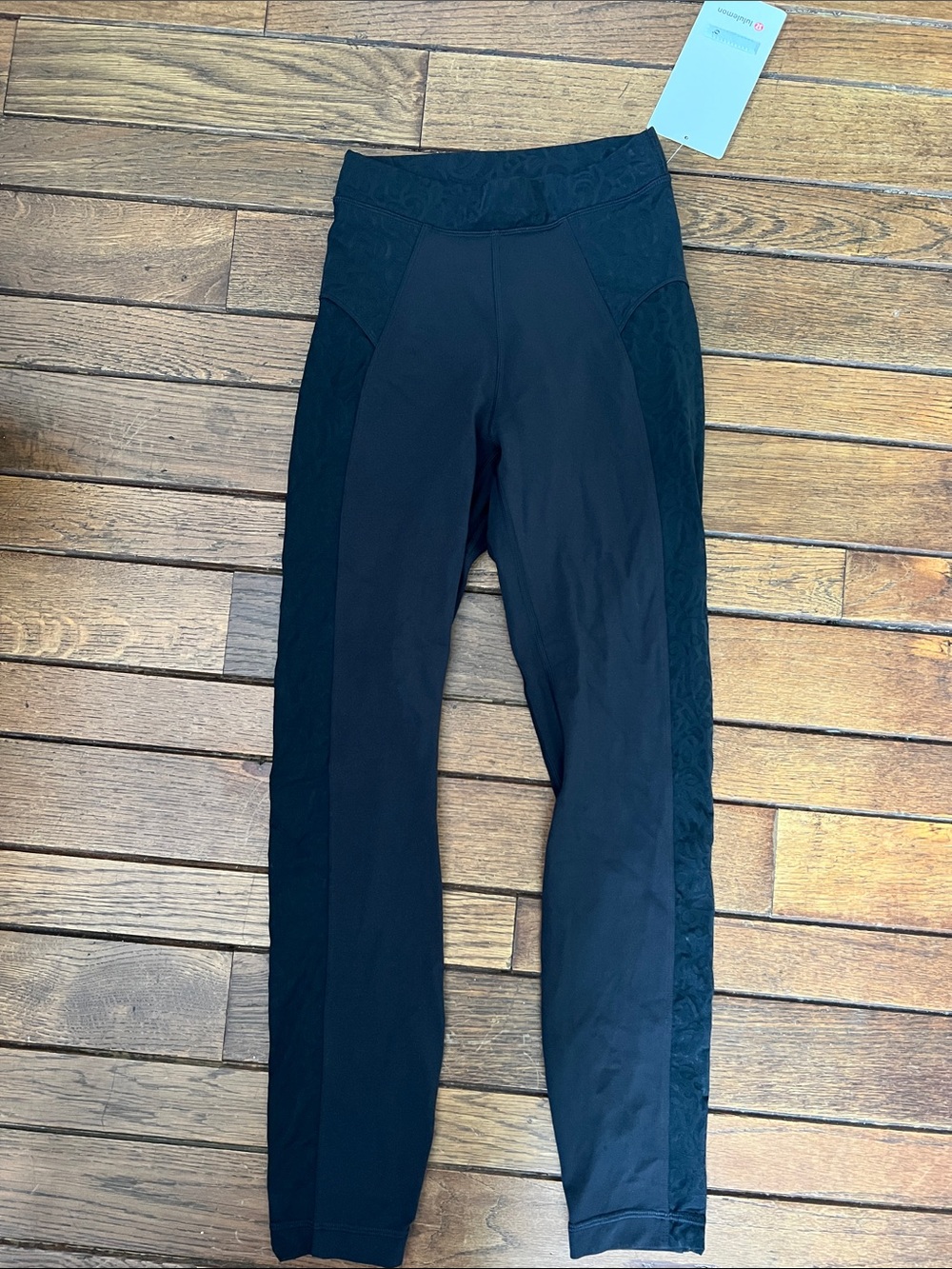 Lululemon Black Paisley Sheer Lace Panelled Leggings 25" Size 2 NWT